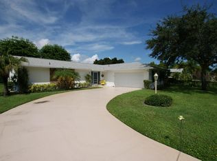 18220 SE Wooden Bridge Ln, Jupiter, FL 33469