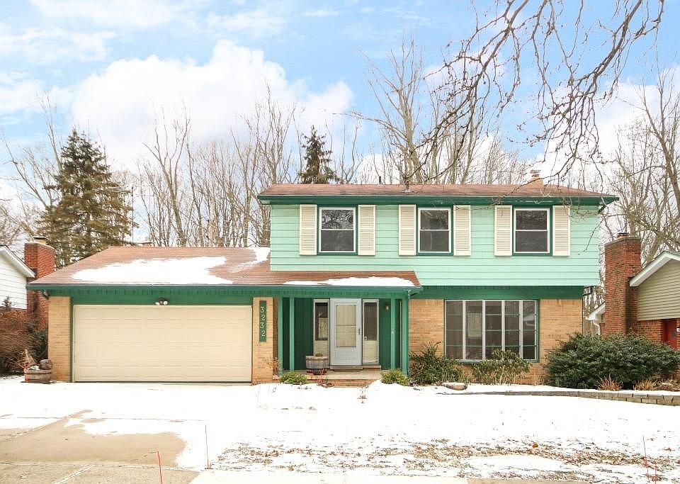 1st image of 3232 Bluett Dr