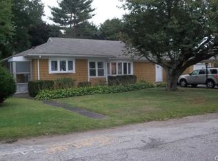 81 Waller Rd, Bridgeport, CT 06606