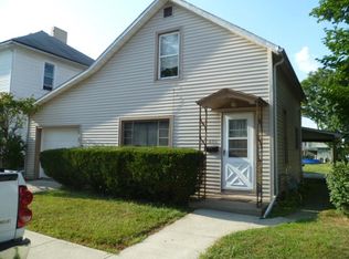 656 Elm St, Coshocton, OH 43812