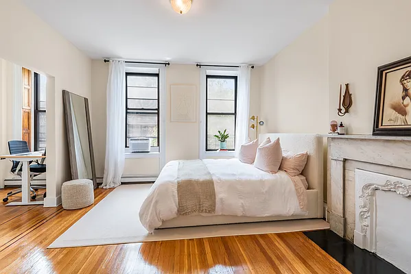 Rented by Corcoran | media 18