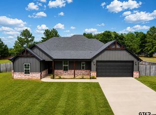 19356 Cedarpark Pl, Lindale, TX 75771