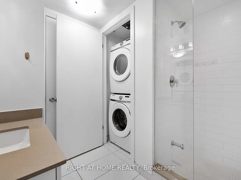 2212 Lake Shore Blvd W #2806 — Photo 15