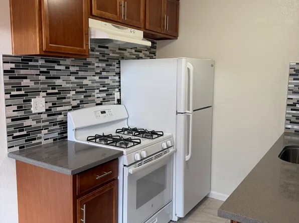 1656 Newhall St APT 7, Santa Clara, CA 95050