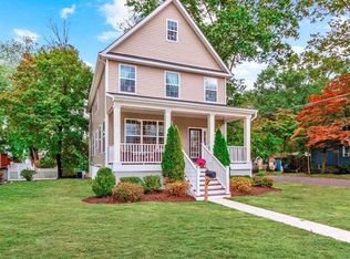 345 S Washington Ave, Moorestown, NJ 08057