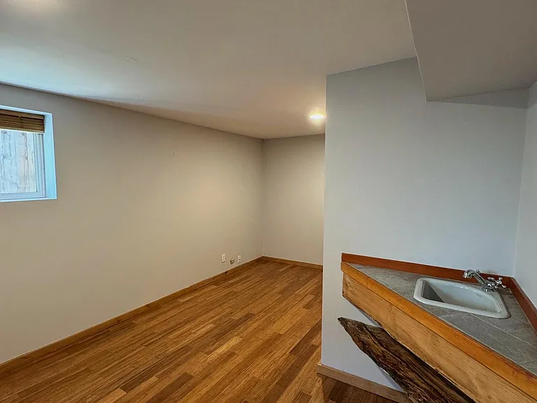 634 NE 28th Ave — Photo 23