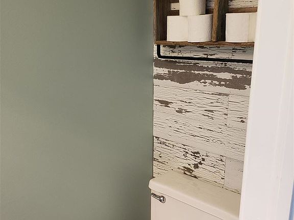 4th image of 2634 Hoover Crossing Ct