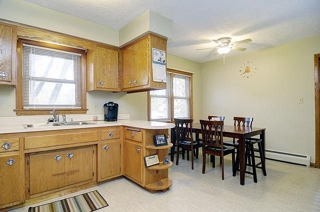 1st image of 9120 Brookfield Ave #2