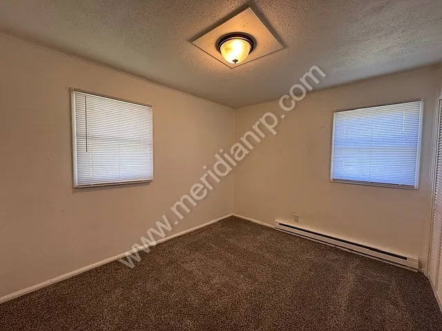 1810 Rosemont Drive - 1 — Photo 2