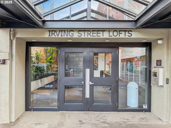 1314 NW Irving St APT 409, Portland, OR 97209