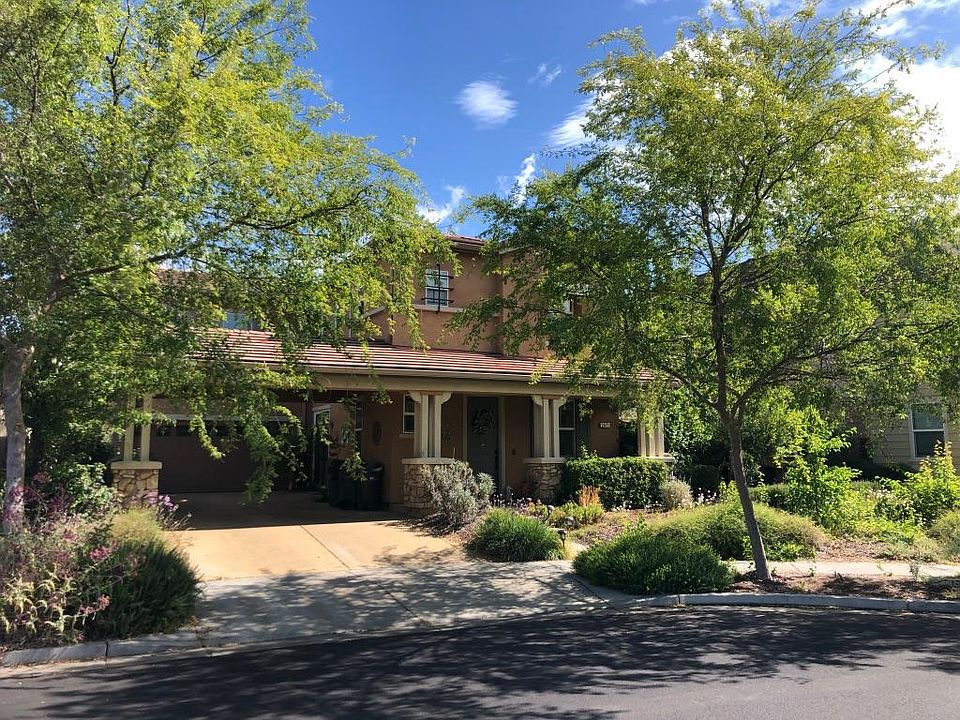 1st image of 2671 Shinn Pl