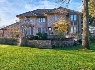 2104 Windsong Cir, Wayzata, MN 55391