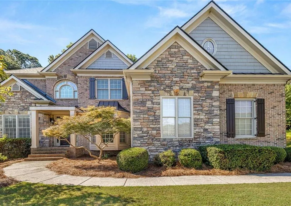 1475 Boomer Cir