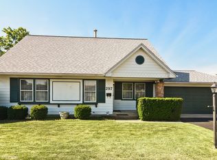 297 Banbury Ave, Elk Grove Village, IL 60007