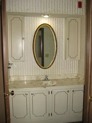 Key Broadway Apartments — Photo 11