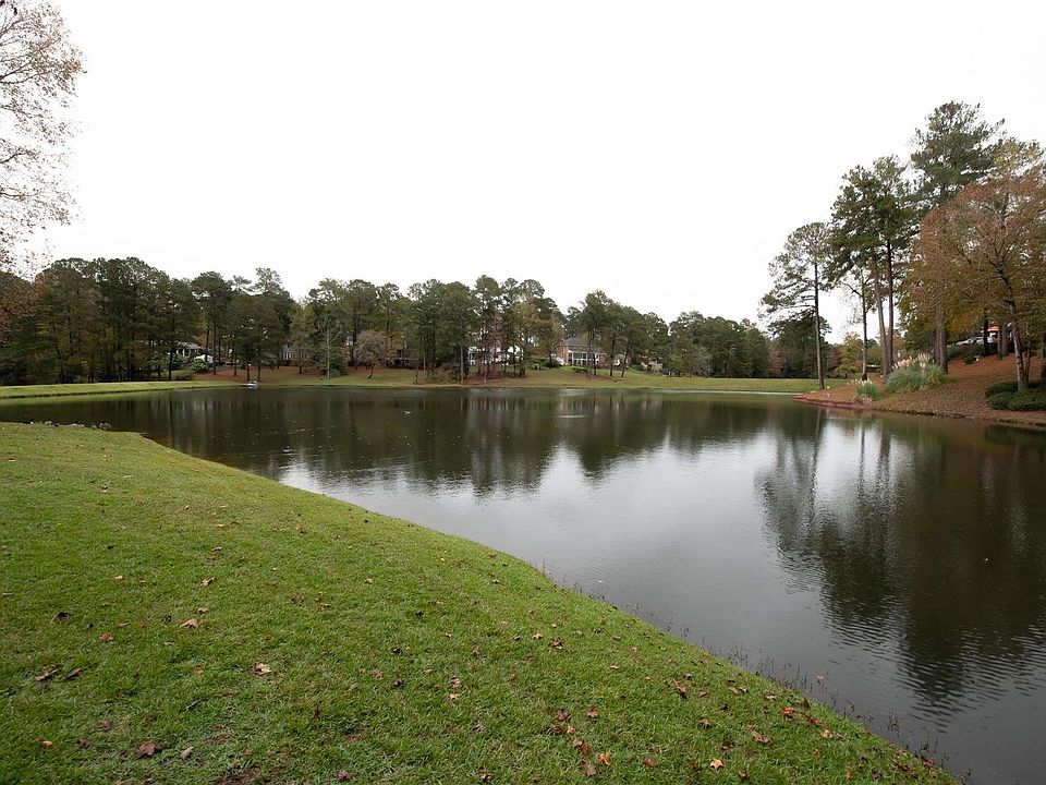 1st image of 332 Lake Front Dr