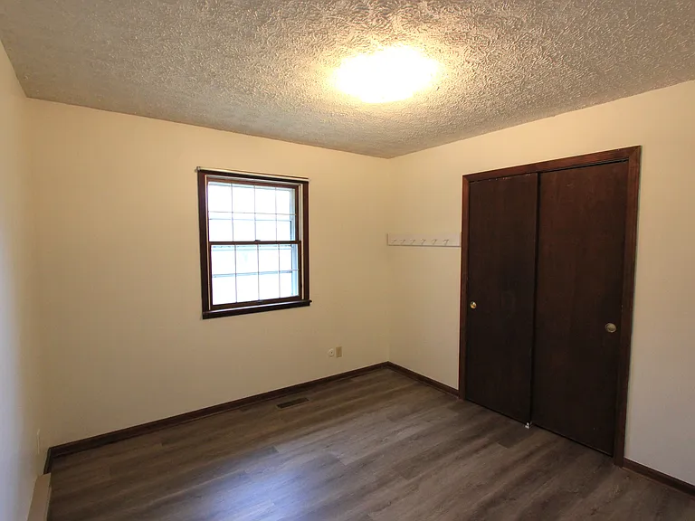 7485 E County Road 400 N — Photo 31