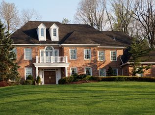 1014 S Leopard Rd, Berwyn, PA 19312