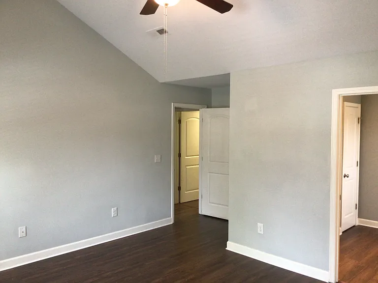 2980 Cameron Village Ct — Photo 8