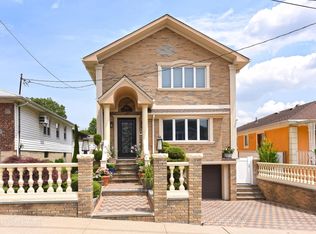 14-21 136th St, College Point, NY 11356