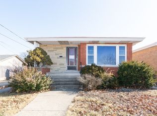 8315 S Karlov Ave, Chicago, IL 60652