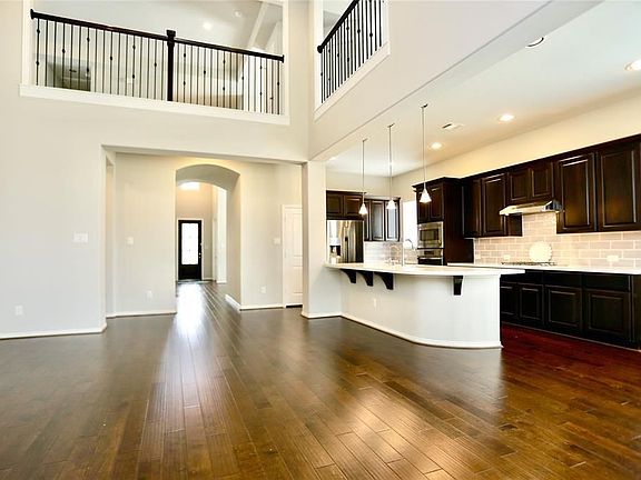 4th image of 18107 Fado Ct