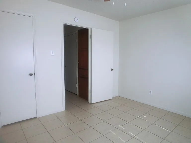 302 Sorrel Dr. — Photo 15