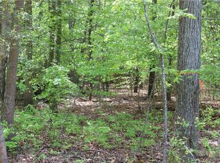 Horsley Rd, Hayes, VA 23072