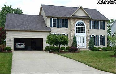 1st image of 118 Westwind Dr NE