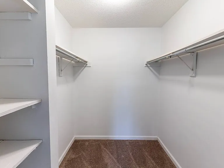 Tymberwood Trace Apartments — Photo 20