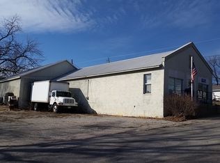 Workshop With Attached Post Office, Camden Point, MO 64018