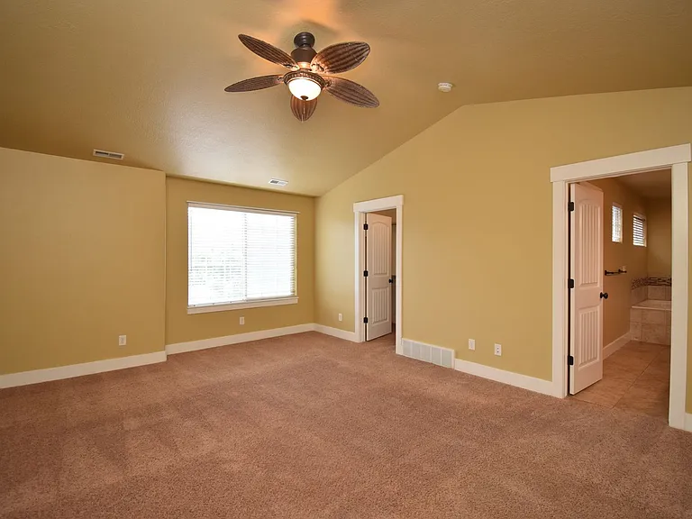 4056 S Olivia Ct — Photo 5