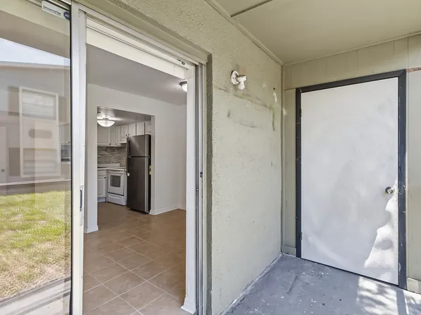 2569 N Alafaya Trl APT 133, Orlando, FL 32826