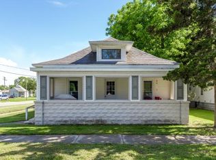 2701 Pine Ave, Mattoon, IL 61938