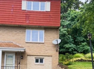 121 A Connie Dr #B, Pittsburgh, PA 15214