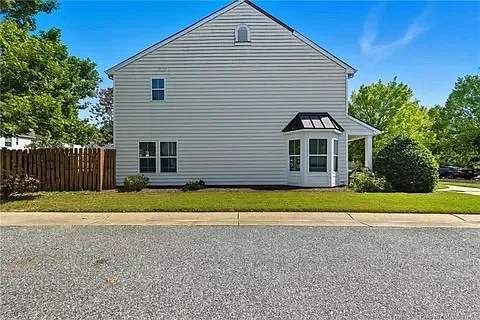 3401 Westham Ln — Photo 28