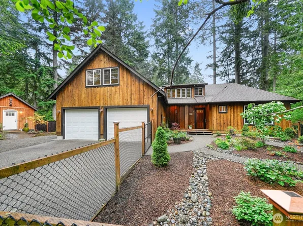 10507 Pioneer Drive, Anderson Island, WA 98303