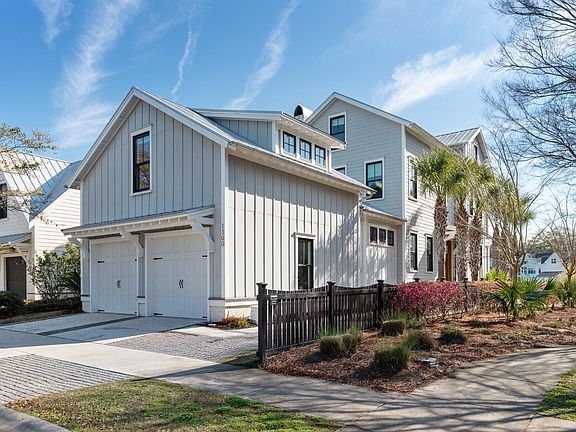 3rd image of 1300 Penshell Pl