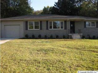 1608 Red Oak Rd SE, Huntsville, AL 35801