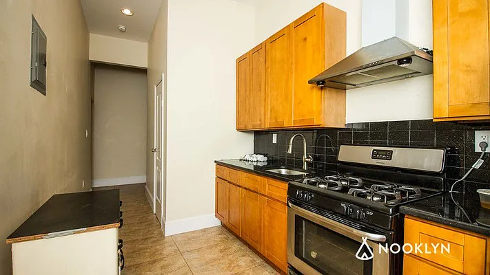 Rented by Nooklyn NYC LLC | media 10