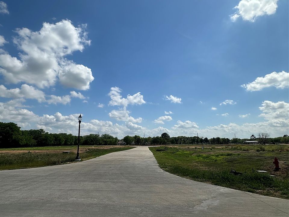 1st image of 8007 Pilot Knoll Farms Rd