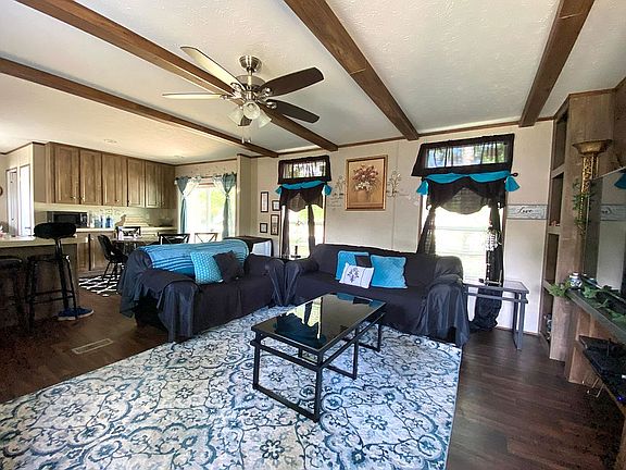 5th image of 14004 Laurel Oak Dr