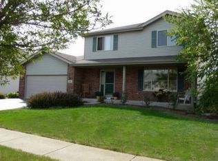 638 Coneflower Dr, Romeoville, IL 60446