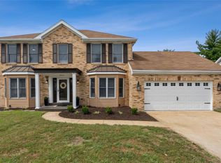 3944 Secretariat Dr, Florissant, MO