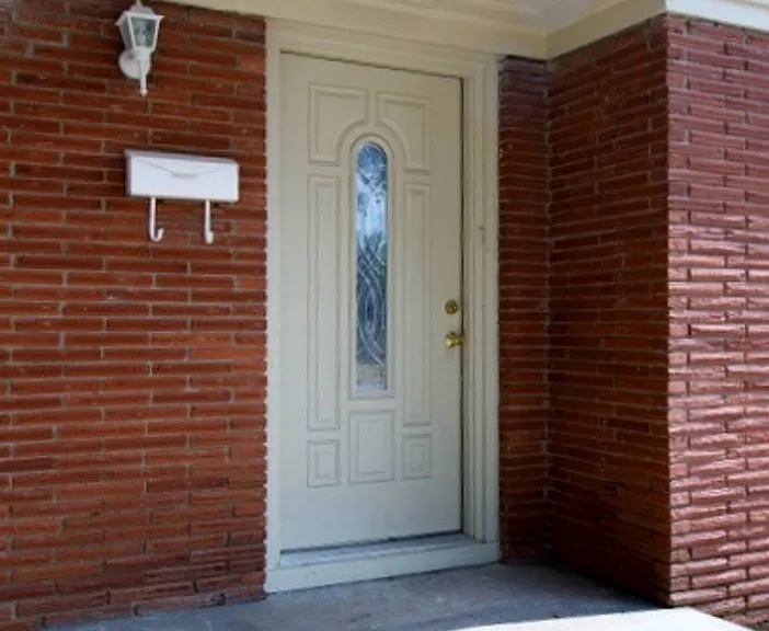 4317 Clay Ave — Photo 3