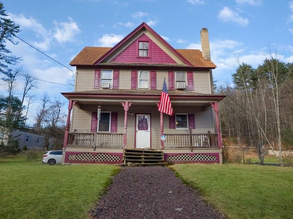 9 Swanerbury Road, Pond Eddy, NY 12770