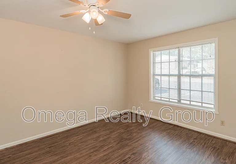 1530 Warrior Rd #33 — Photo 10