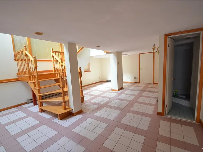 210 Lincoln Park Dr — Photo 28