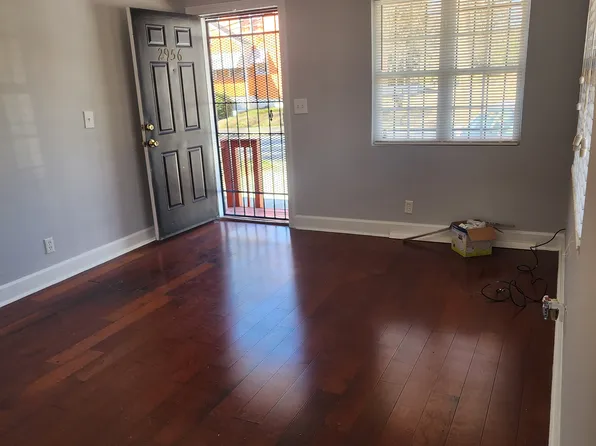 2956 8th St, East Point, GA 30344