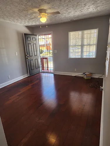 2956 8th St Photo 1